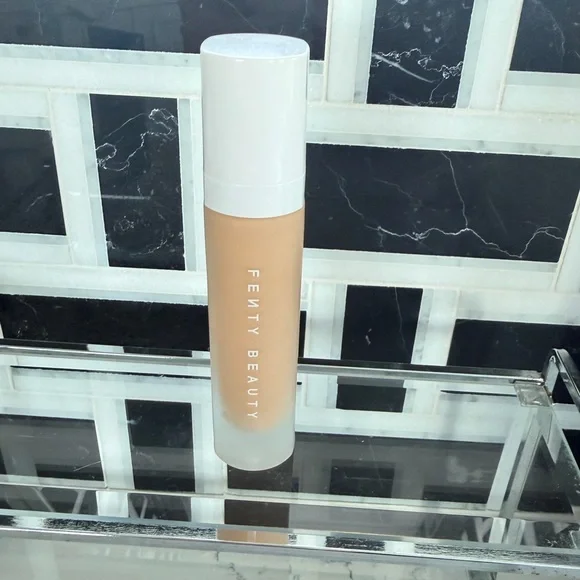 Fenty Beauty Pro Filt’r Foundation Bundle Shades 290 & 300 - Picture 5 of 10
